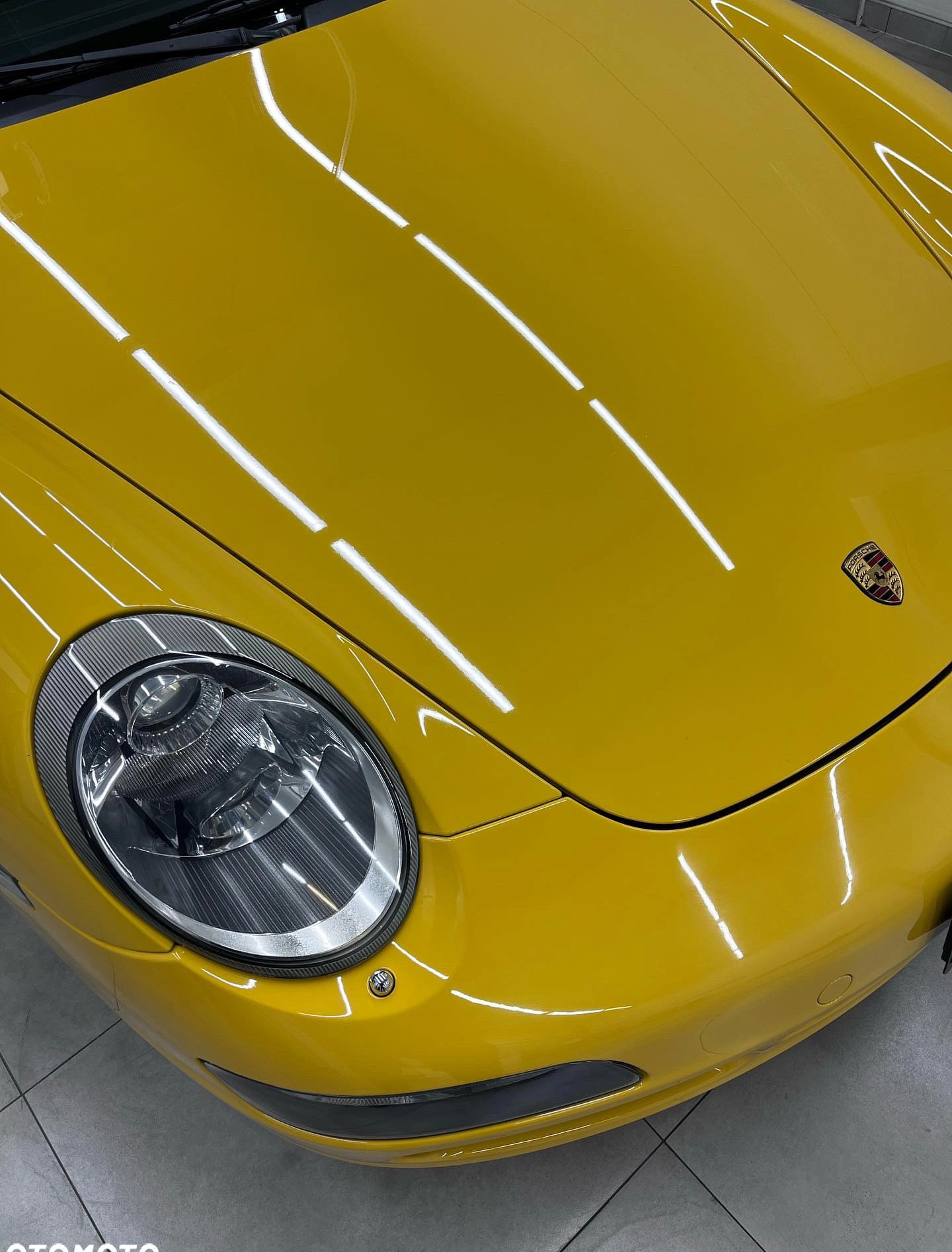 Porsche 911 cena 209000 przebieg: 93000, rok produkcji 2005 z Warszawa małe 781